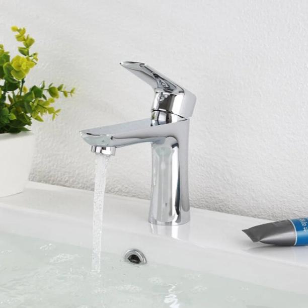 Single Hole Bathroom Faucet - N11150
