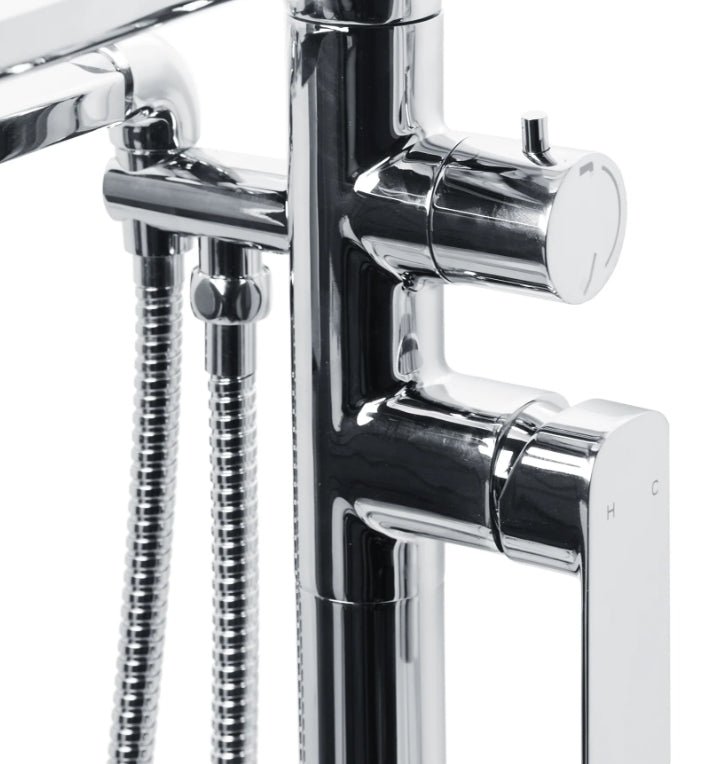 Freestanding Tub Faucet - N71127 - FaucetPolished Chrome NeoNova Decor