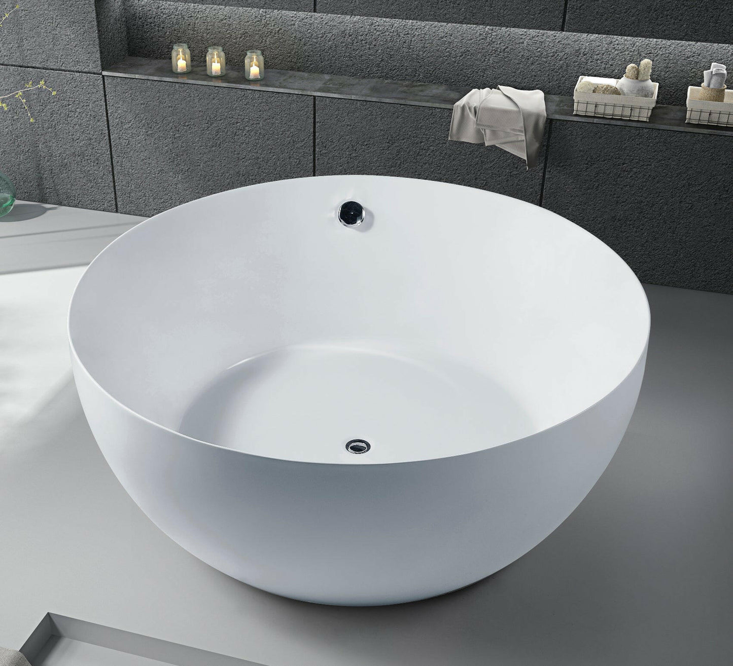 Round Free standing bathtub.