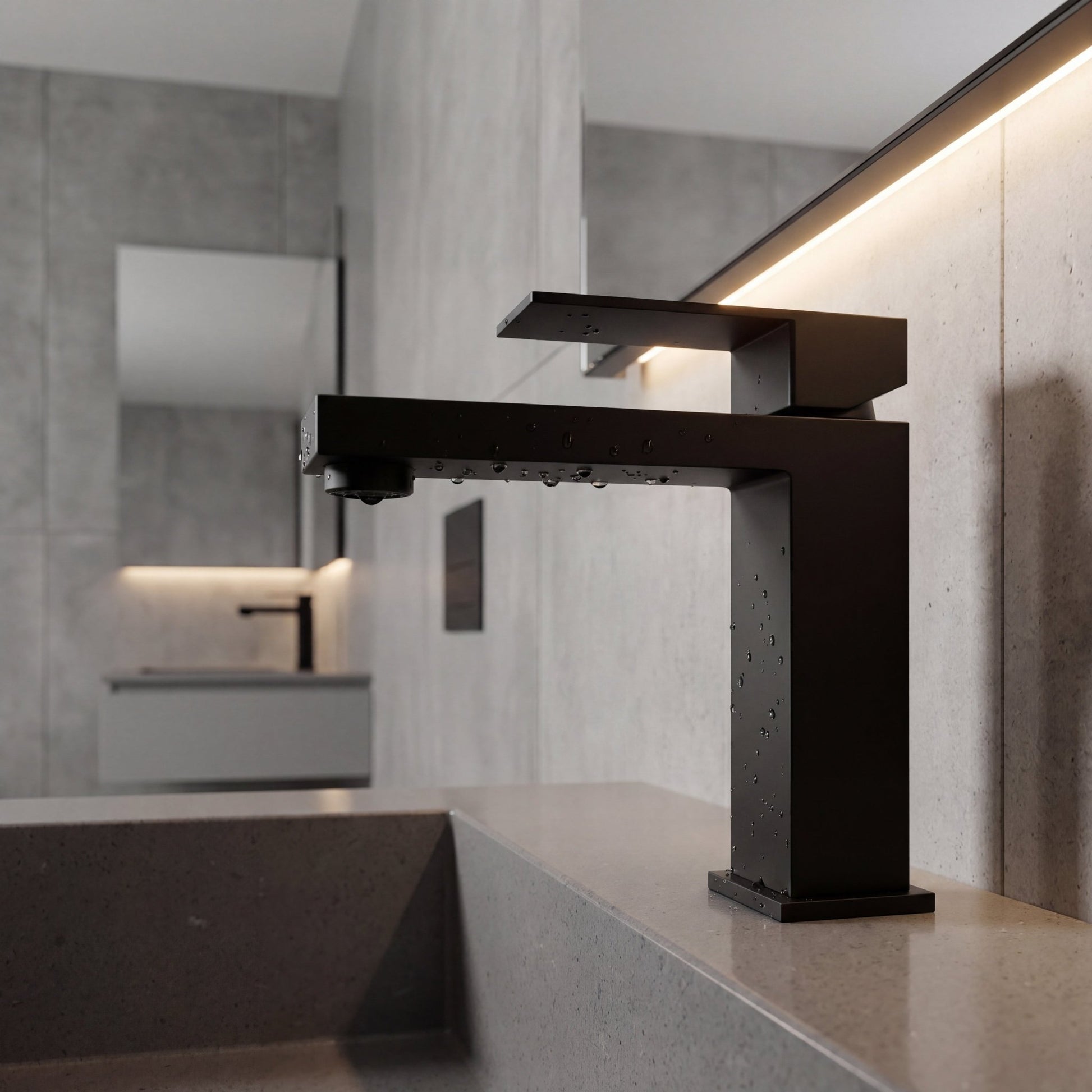 Velva EDGE Collection | Forward - Leaning SUS304 Stainless Steel Faucet (cUPC) - FaucetPolished Chrome